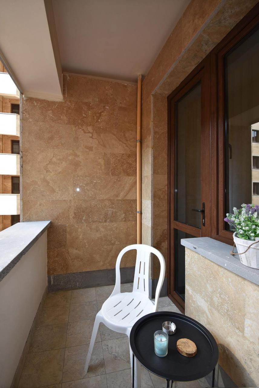 Yerevan4You Patio Exteriör bild
